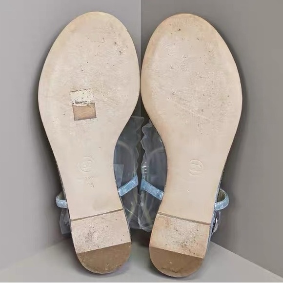 ❌sold❌🚩steal authentic CHANEL Light Blue Sandals with Silver Accents - Picture 5 of 6